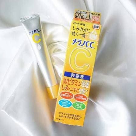 Melano CC Intensive Anti-Spot Essence Vitamin C Serum (20 ml) thumbnail 2